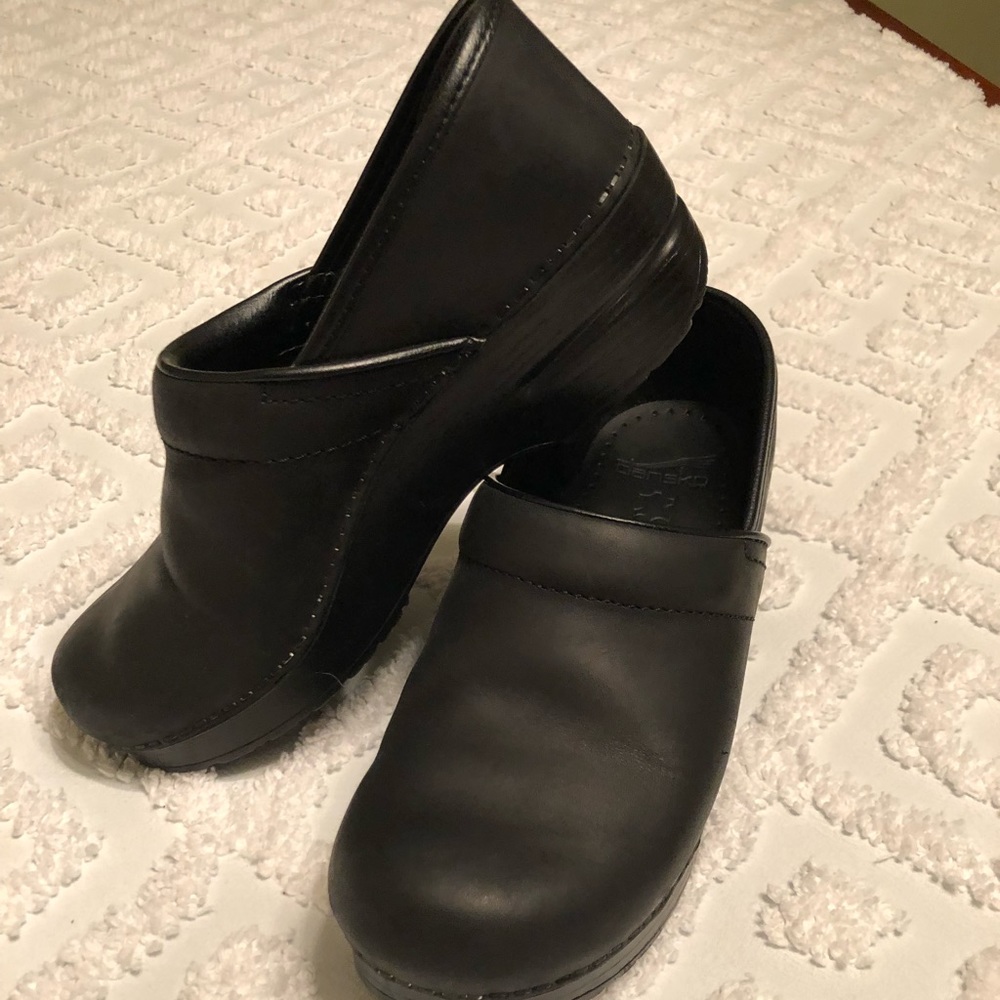 Dansko Clogs EU size 38 black leather